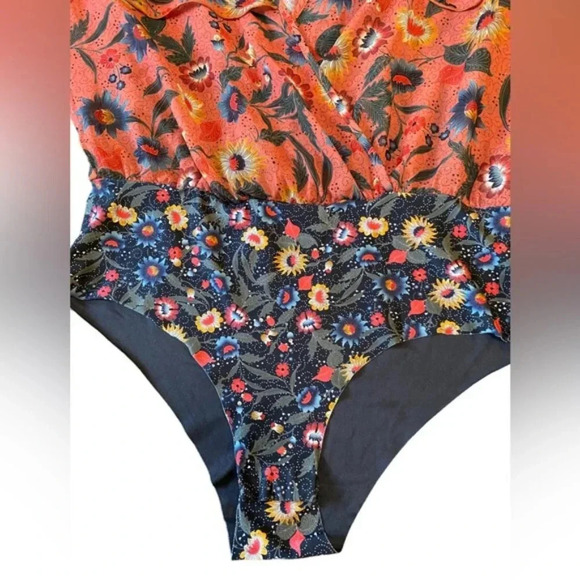 Zara Ruffle Floral Print Bodysuit Small - Picture 4 of 10